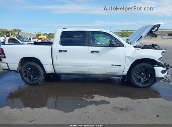 1C6SRFFT2PN661570 2023 RAM 1500 White უკანა სალონის ხედი