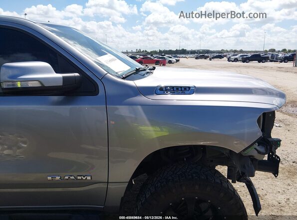 1C6SRFFT3KN737175 2019 RAM 1500 Silver Vista interior de 360 grados