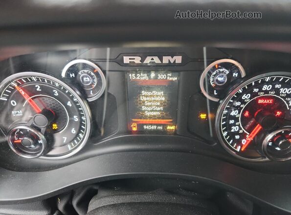 1C6SRFFT3MN520194 2021 RAM 1500 Blue Instrument cluster view