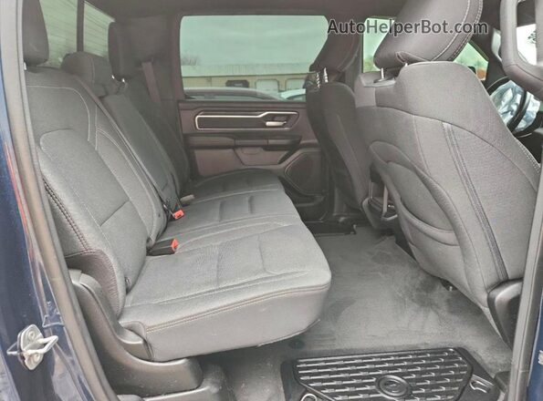 1C6SRFFT3MN520194 2021 RAM 1500 Blue Rear seats view