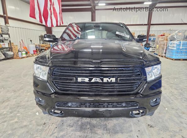 1C6SRFFT3MN532085 2021 RAM 1500 Black Widok z przodu