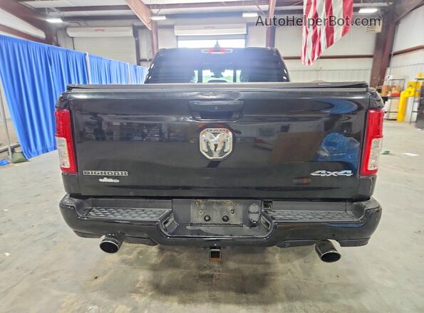 1C6SRFFT3MN532085 2021 RAM 1500 Black Widok z tyłu