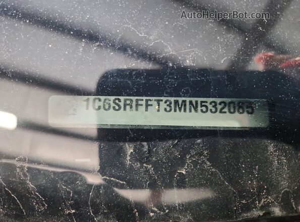 1C6SRFFT3MN532085 2021 RAM 1500 Black Widok komory silnika