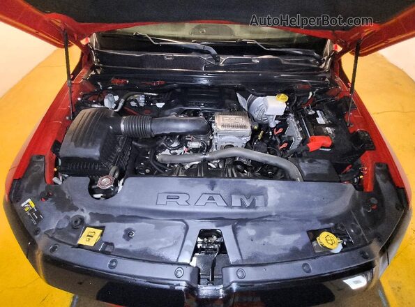 1C6SRFFT3MN674646 2021 RAM 1500 Red Вид задньої частини салону
