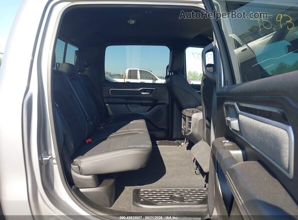 1C6SRFFT3NN267136 2022 RAM 1500 Silver VIN կոդի պիտակի տեսք