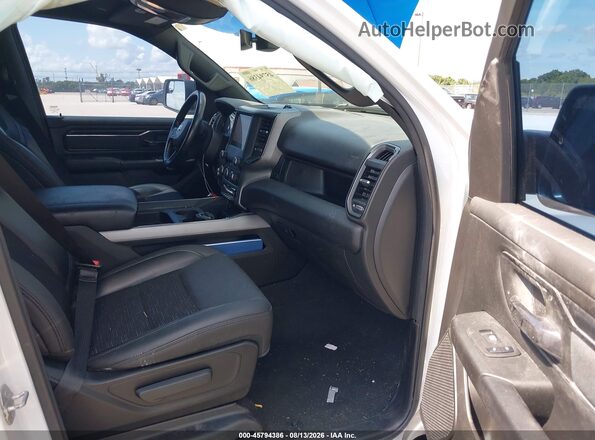 1C6SRFFT3PN536187 2023 RAM 1500 White Vista interior delantera