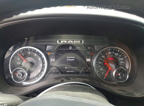 1C6SRFFT4LN158360 2020 RAM 1500 Black Սարքավորումների վահանակի տեսք