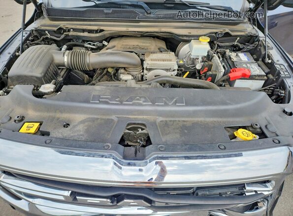 1C6SRFFT4MN646189 2021 RAM 1500 Blue Rear interior view