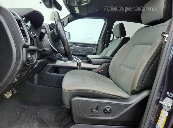 1C6SRFFT4MN646189 2021 RAM 1500 Blue Front interior view