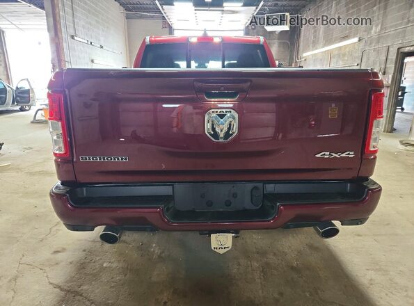 1C6SRFFT4NN419053 2022 RAM 1500 Burgundy Widok z tyłu