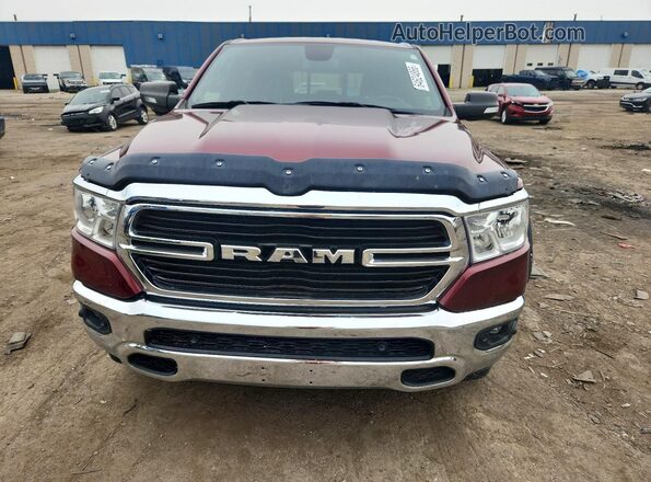 1C6SRFFT5KN575789 2019 RAM 1500 Red Widok z przodu