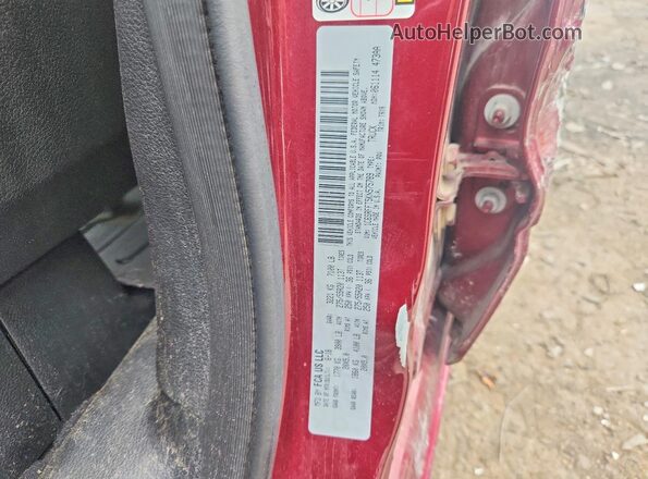 1C6SRFFT5KN575789 2019 RAM 1500 Red Widok komory silnika