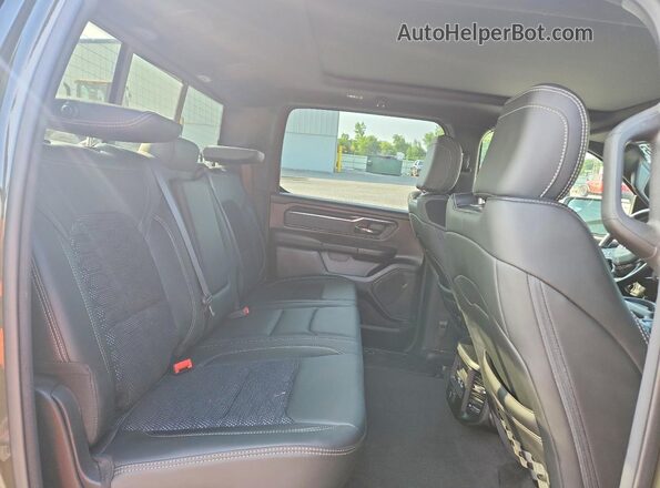 1C6SRFFT5MN668329 2021 RAM 1500 Green Rear seats view