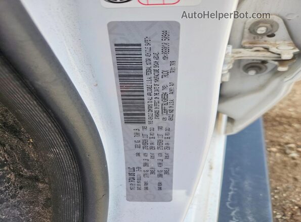 1C6SRFFT6LN305584 2020 RAM 1500 Белый Вид подкапотного пространства