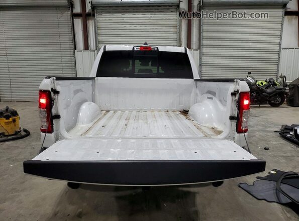 1C6SRFFT6MN670834 2021 RAM 1500 White Rear view