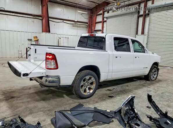 1C6SRFFT6MN670834 2021 RAM 1500 White Rear right