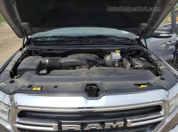 1C6SRFFT6MN718591 2021 RAM 1500 Silver Widok wnętrza z tyłu
