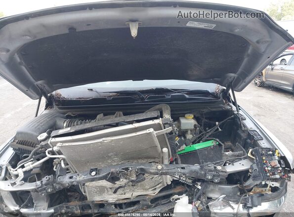 1C6SRFFT7KN754805 2019 RAM 1500 Silver Vista trasera