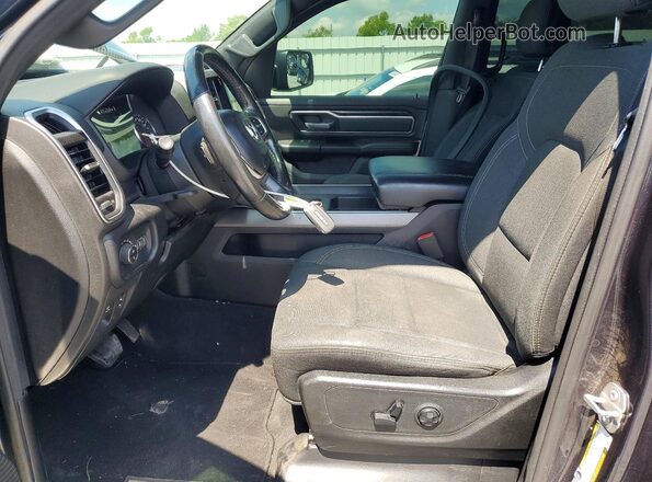 1C6SRFFT8KN571719 2019 RAM 1500 Charcoal Front interior view