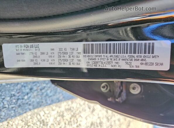 1C6SRFFT8LN123577 2020 RAM 1500 Black Vista del compartimento del motor