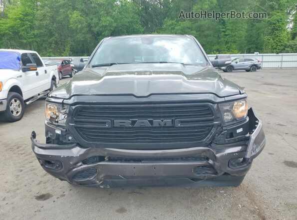 1C6SRFFT8LN160158 2020 RAM 1500 Серый Вид спереди