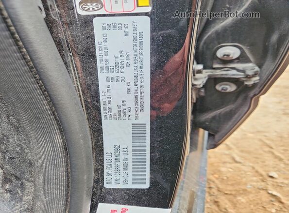 1C6SRFFT8MN729902 2021 RAM 1500 Black Vista del compartimento del motor