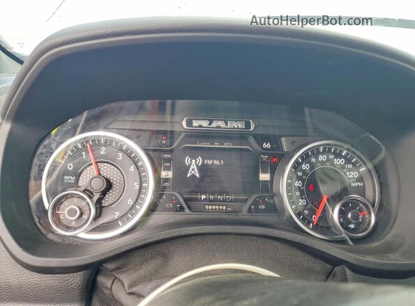 1C6SRFFT8MN810527 2021 RAM 1500 Silver ხელსაწყოთა პანელის ხედი