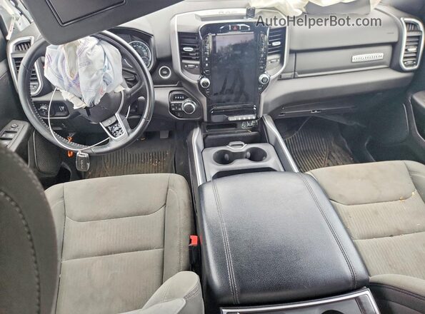 1C6SRFFT8PN703353 2023 DODGE RAM White Vista del salpicadero