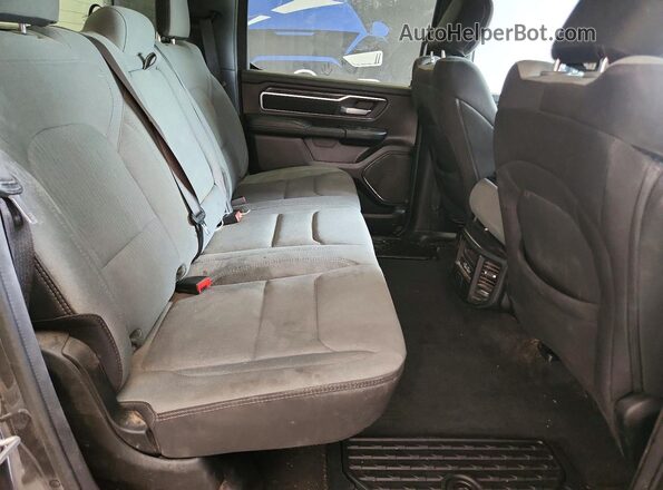 1C6SRFFT8RN187112 2024 RAM 1500 Gray Rear seats view