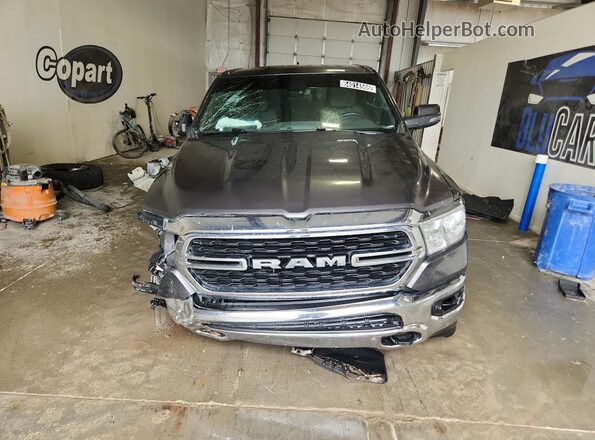 1C6SRFFT8RN187112 2024 RAM 1500 Gray 360 interior view