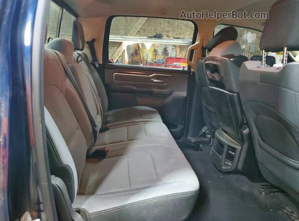 1C6SRFFTXKN803124 2019 RAM 1500 Blue Սալոնի հետևի տեսք