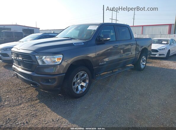 1C6SRFFTXLN160002 2020 RAM 1500 Gray Առջևի ձախ երեք քառորդ տեսարան