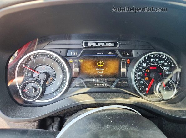 1C6SRFFTXLN368980 2020 RAM 1500 Red ხელსაწყოთა პანელის ხედი