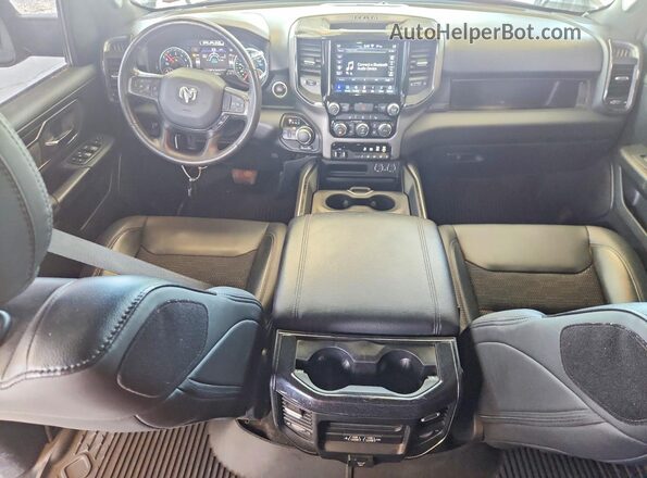 1C6SRFFTXLN383592 2020 RAM 1500 Blue Dashboard view