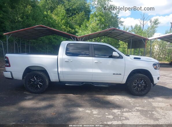 1C6SRFFTXNN236322 2022 RAM 1500 White Սարքավորումների վահանակի տեսք