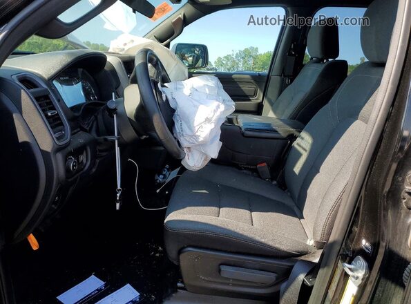 1C6SRFGT7RN216078 2024 RAM 1500 Black Vista interior delantera