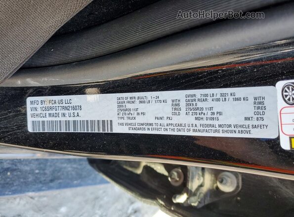 1C6SRFGT7RN216078 2024 RAM 1500 Black Vista del compartimento del motor