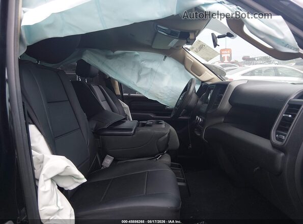 1C6SRFGT9KN651271 2019 RAM 1500 Black Front interior view
