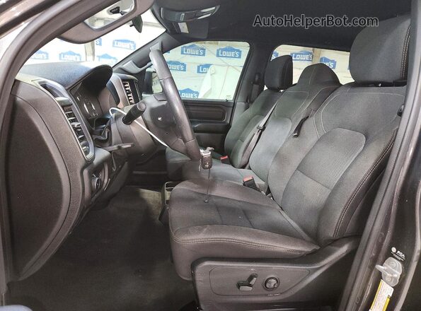 1C6SRFGTXNN437085 2022 RAM 1500 Charcoal Вид салону спереду
