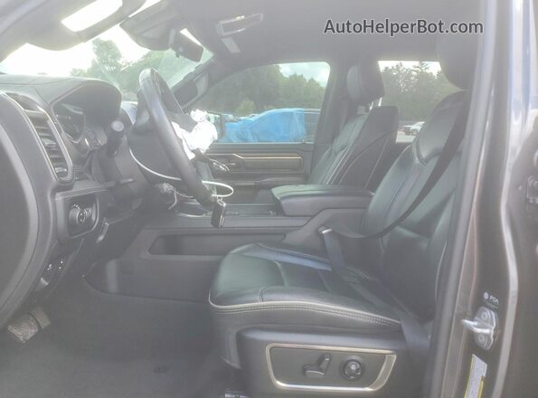 1C6SRFHM3MN763140 2021 RAM 1500 Charcoal Vista interior delantera
