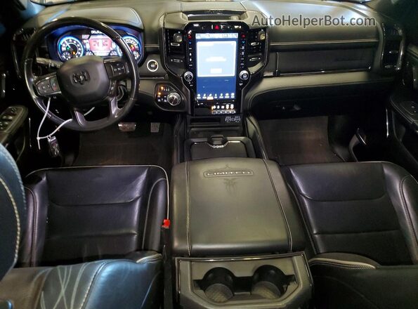 1C6SRFHT0NN259783 2022 RAM 1500 Gray Dashboard view