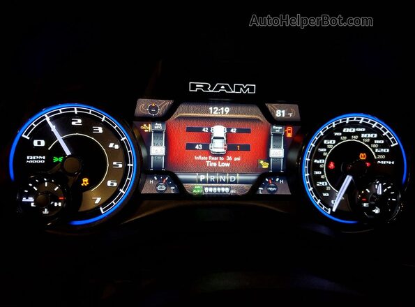 1C6SRFHT0NN259783 2022 RAM 1500 Gray Instrument cluster view