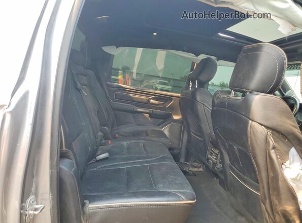 1C6SRFHT1MN737255 2021 RAM 1500 Silver Հետևի նստատեղերի տեսք