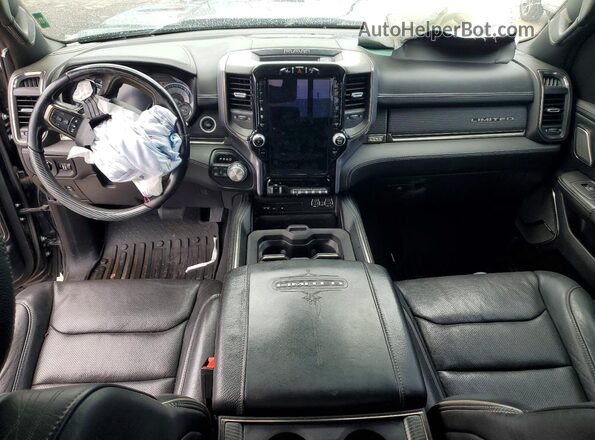 1C6SRFHT4KN626292 2019 RAM 1500 Black Vista del salpicadero
