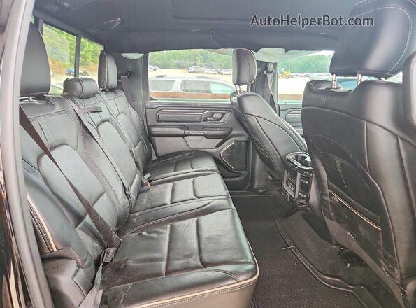1C6SRFHT4RN155190 2024 RAM 1500 Black Widok tylnych siedzeń