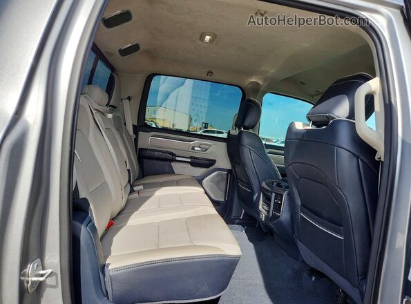 1C6SRFHT6PN607119 2023 RAM 1500 Silver უკანა სავარძლების ხედი