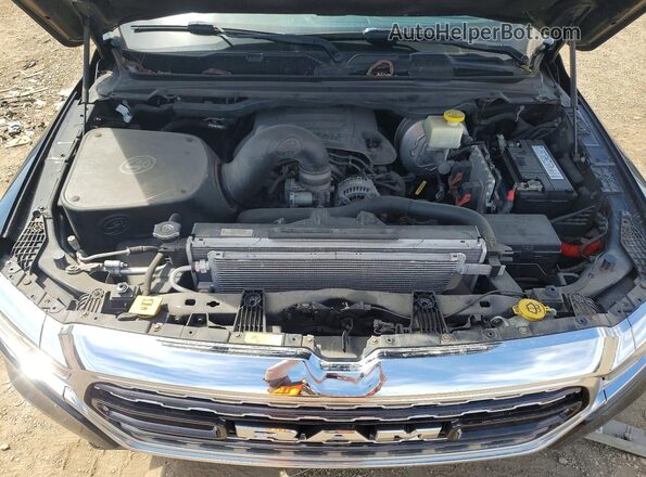1C6SRFHT7KN532939 2019 RAM 1500 Black Widok wnętrza z tyłu