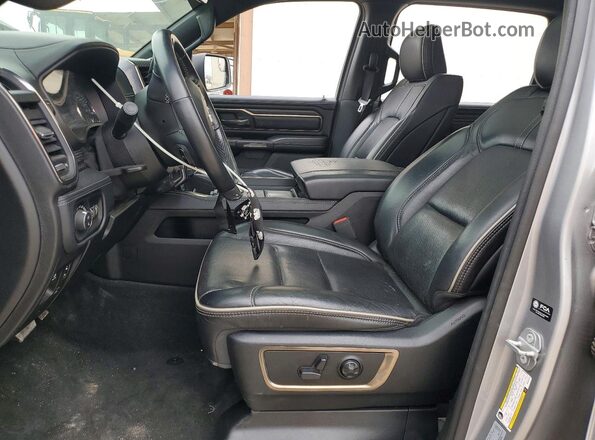 1C6SRFHT7MN563515 2021 RAM 1500 Silver Front interior view
