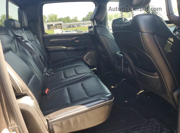 1C6SRFHT8KN664060 2019 RAM 1500 Gray Rear seats view