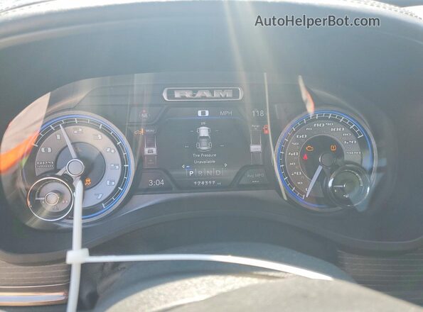 1C6SRFHT8KN664060 2019 RAM 1500 Gray Instrument cluster view